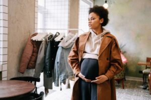 Maternity Fashion Trends 2026 That Actually Feel Like You