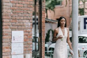 Polka Dots Are Back – Here’s How to Wear Them in 2026