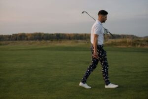 Golf Outfit Ideas for Men That Don’t Look Dated