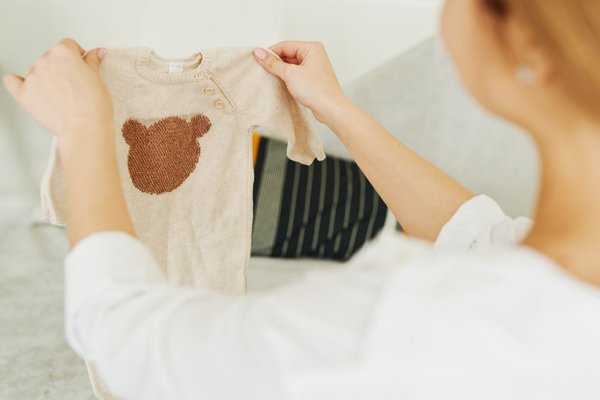 newborn baby clothing essentials